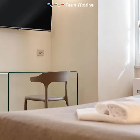 La Maison Du Soleil, Terre Marine