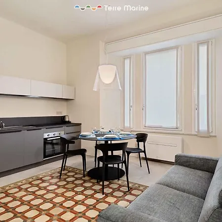 La Maison Du Soleil, Terre Marine 아파트 *